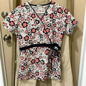 UA Scrubs women’s scrub top -SZ S